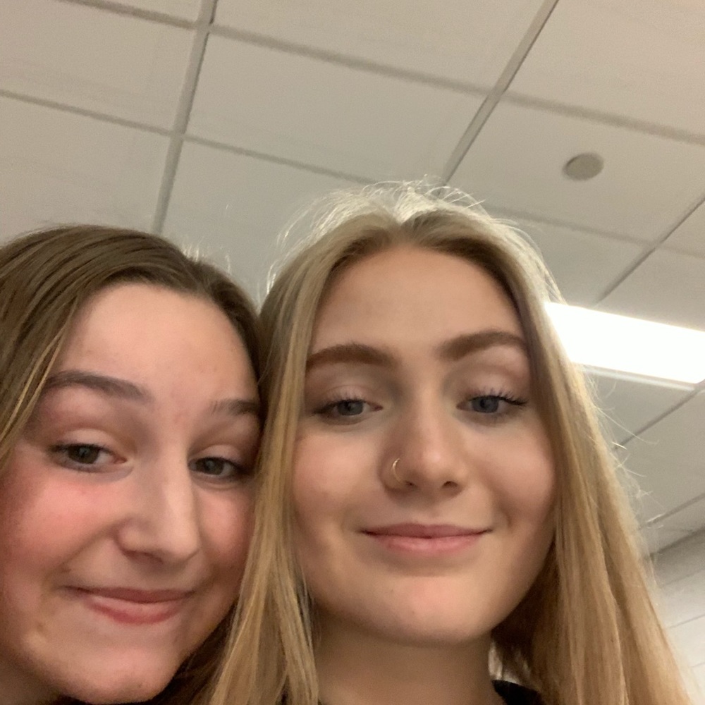 Meet your Posher, Lydia